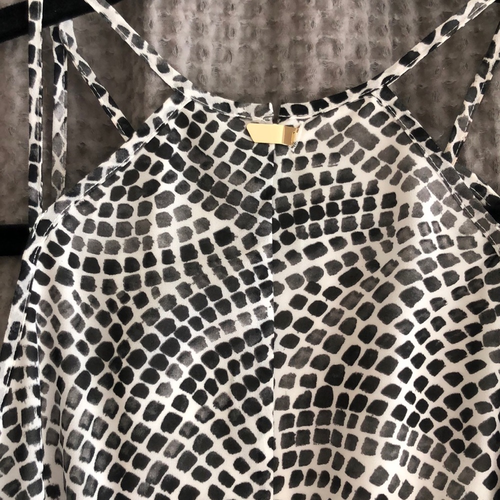 H and M gray and white animal print max dress - Picture 4 of 5